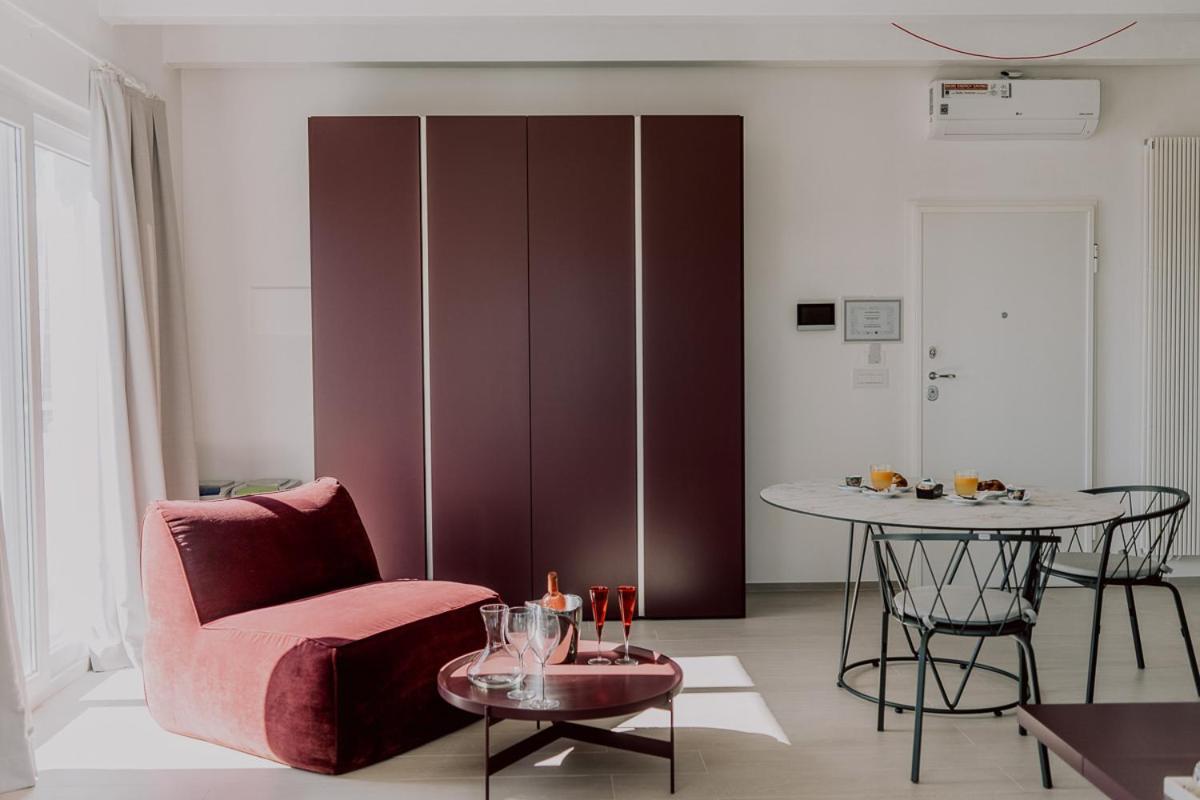Suite Donna Edwige By Monholiday Monopoli Esterno foto